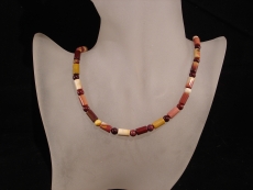 Mokait Kette
