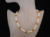 SW Perlenkette mit Orangencalcit